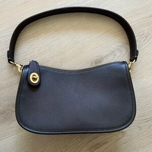 Coach Swinger Bag (Maple)